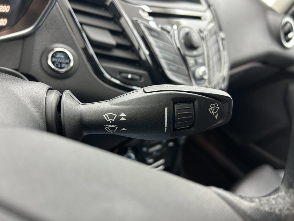 Ford Fiesta occasion 1.0 ecoboost titanium | zwart | tweedehands ford fiest