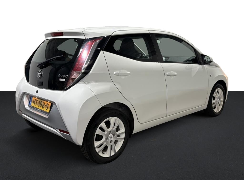 Toyota Aygo 1.0 vvt-i x-pure | lichtmetaal | airco |