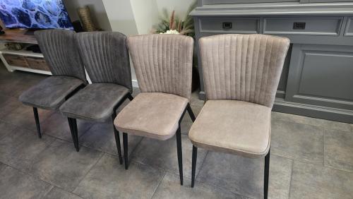 Eetkamerstoelen (4x) nieuwstaat