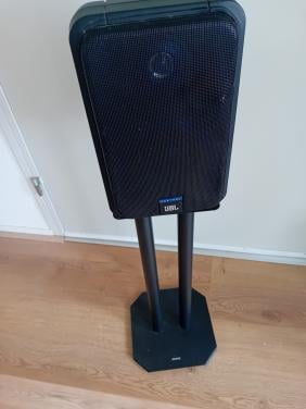 Te koop: 2 goede monitor speakers JBL