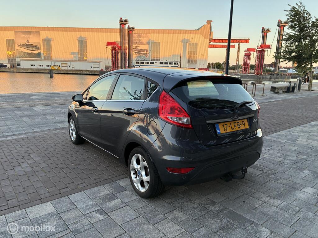 Ford Fiesta 1.25 Titanium km204.176 Nap 5Deurs BJ2010