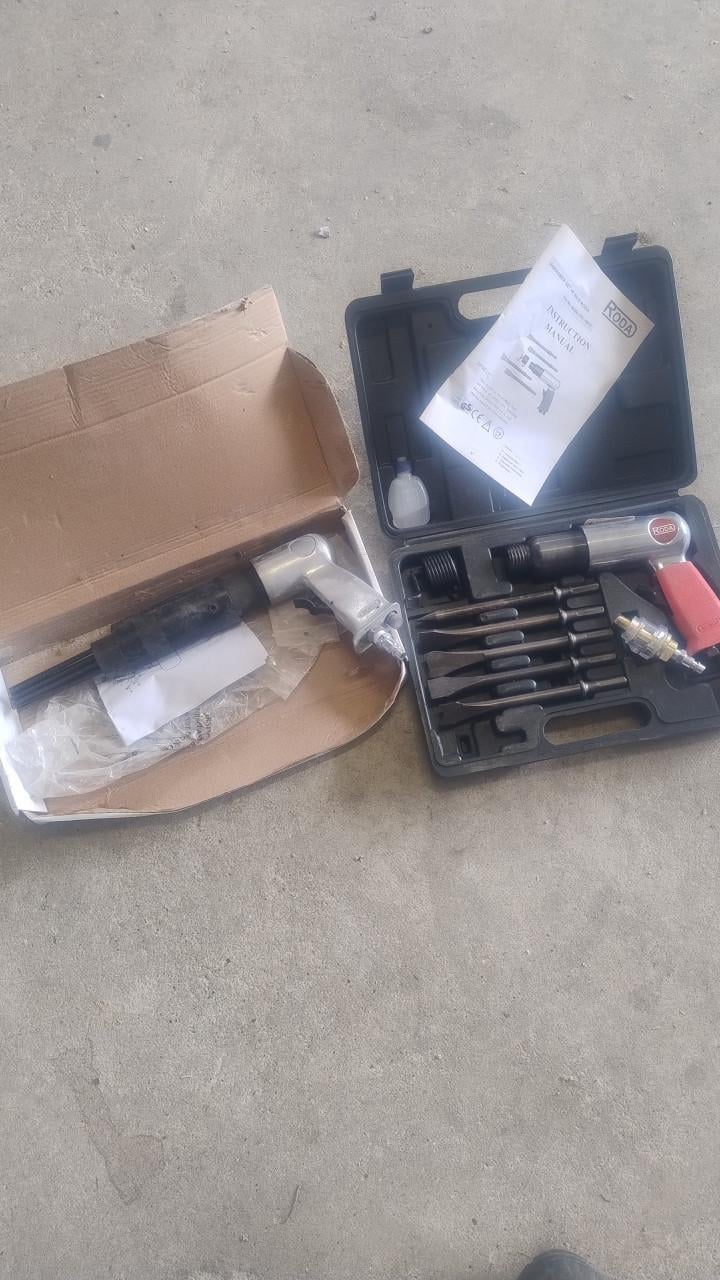 Breekhamertje op lucht