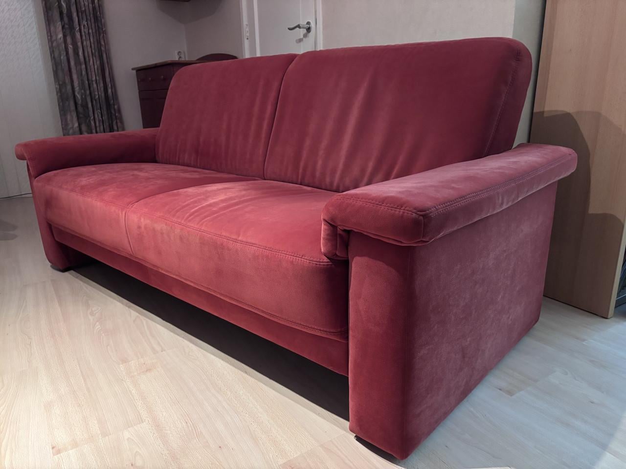 Nette zitbank (alcantara)