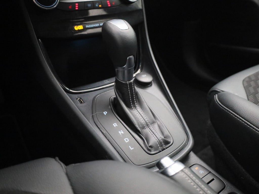Ford Puma 1.0 ecoboost hybrid titanium aut. | navigatie | apple carplay | d