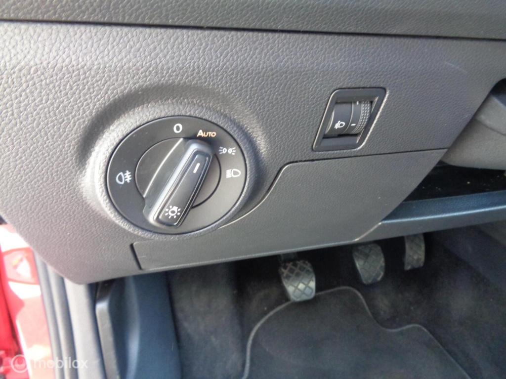 Seat Arona 1.0 tsi reference/airco/lm velgen/carplay/1st eig/slechts 79000k