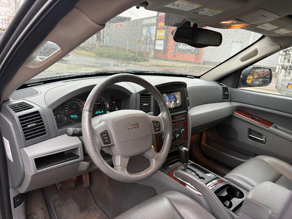 Jeep Grand Cherokee 5.7 v8 hemi limited