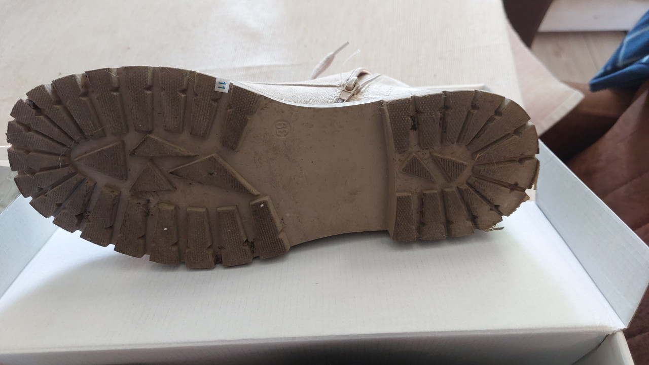 Hoge beige boots 39
