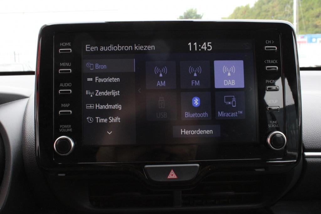 Toyota Yaris Cross 1.5 hybrid business