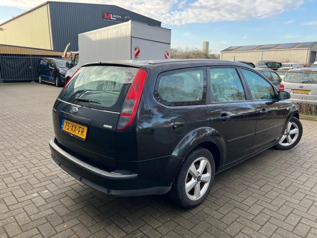 Ford Focus Wagon 1.8-16V Luxe wagen