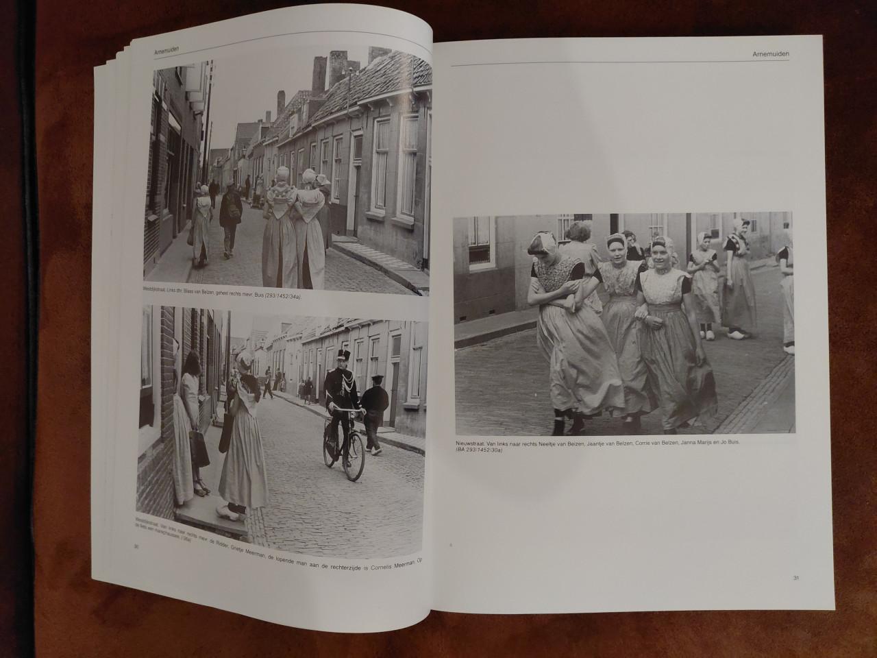 Walcheren, een fotografisch document Duitse oorlogsfotografie Hans Sakkers
