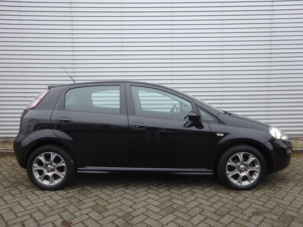 Fiat Punto evo 0.9 twinair pop airco / cruise / elektr. ramen / lm velgen