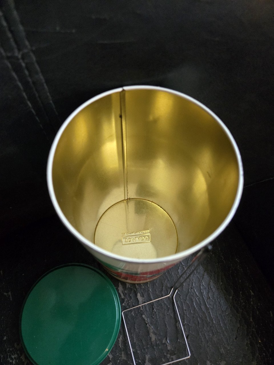 Beschuitbus met groen deksel Tomado H 21.5 cm