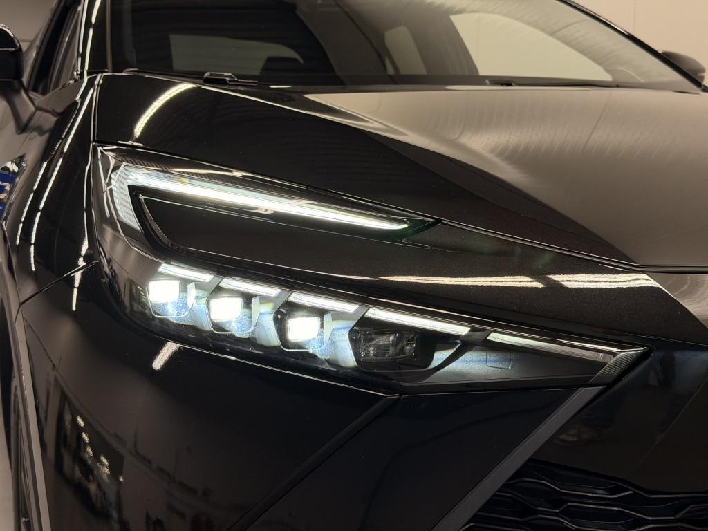 Toyota C-hr 2.0 phev 220 exec