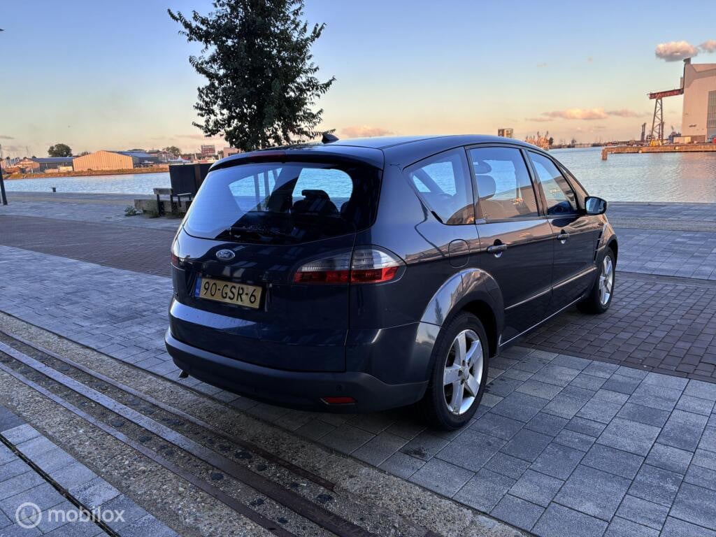 Ford S-Max 2.0 Titanium km192.477 Nap Navi Clima PDC BJ2008