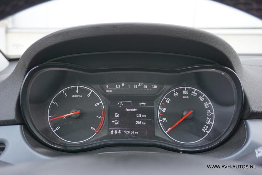 Opel Corsa 1.4 favourite