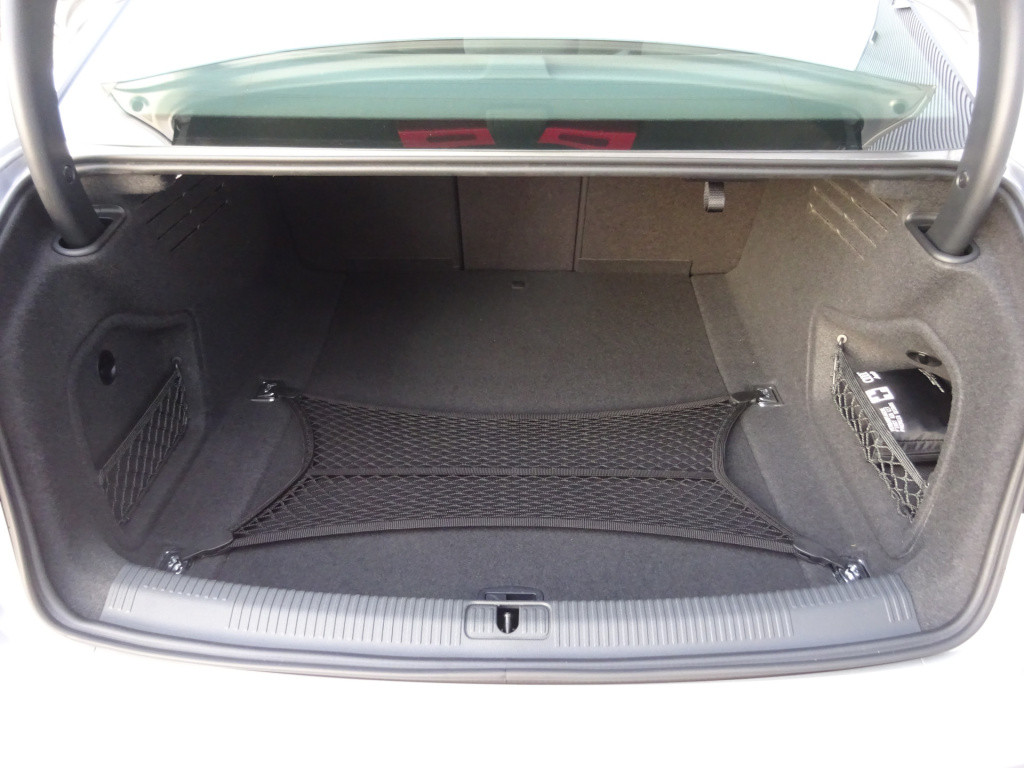 Audi A4 limousine 35 tfsi sport lease edition schuifdak climate / cruise co