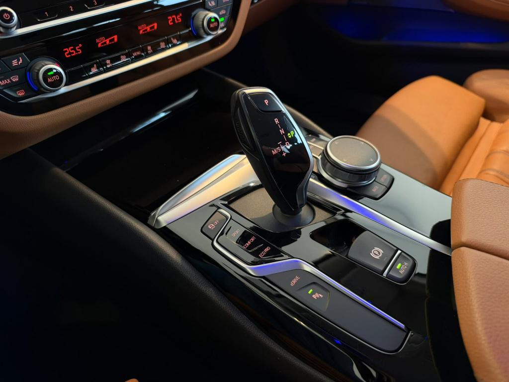BMW 5 Serie 530e iperformance high executive