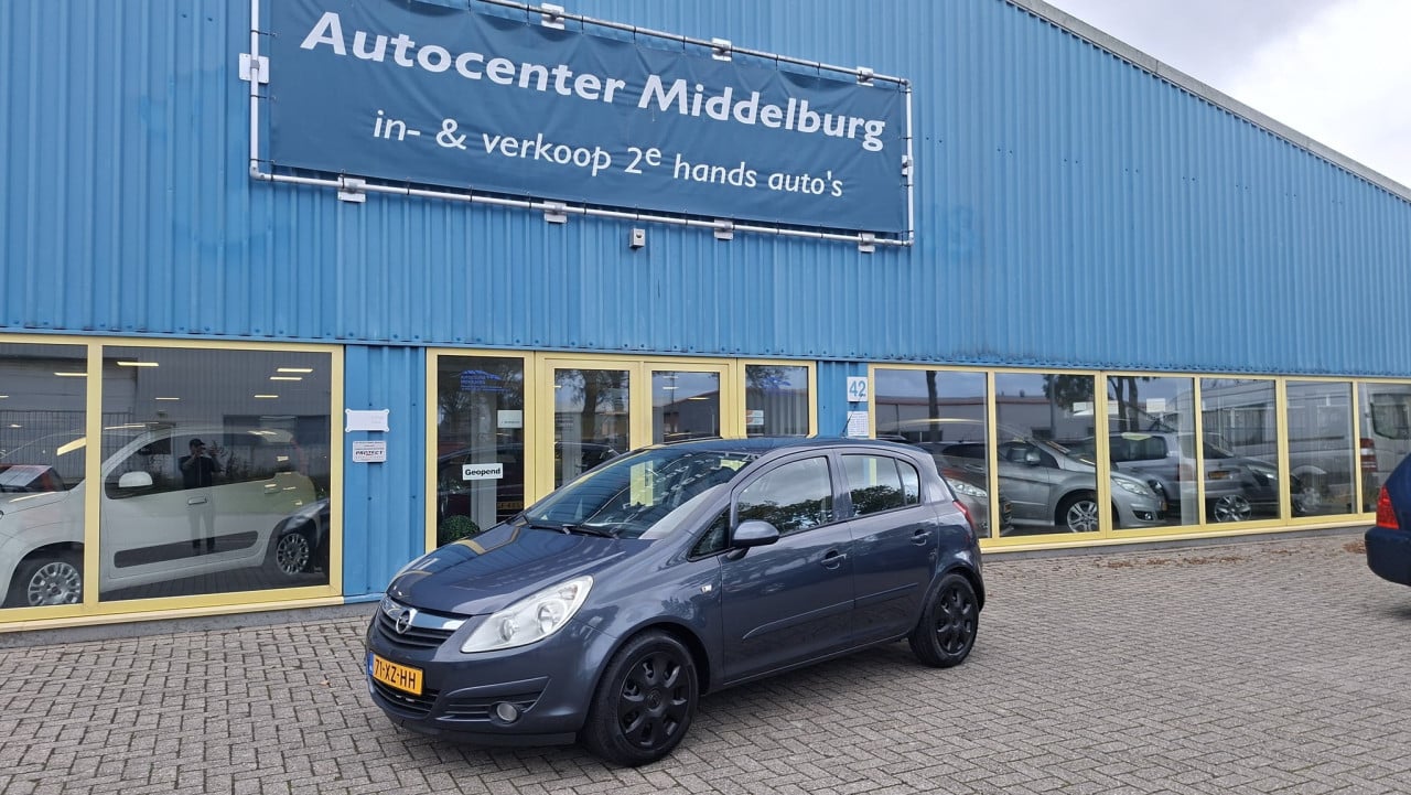 Opel Corsa 1.4-16V Enjoy 5deurs bj:2007 airco apk 9-2026