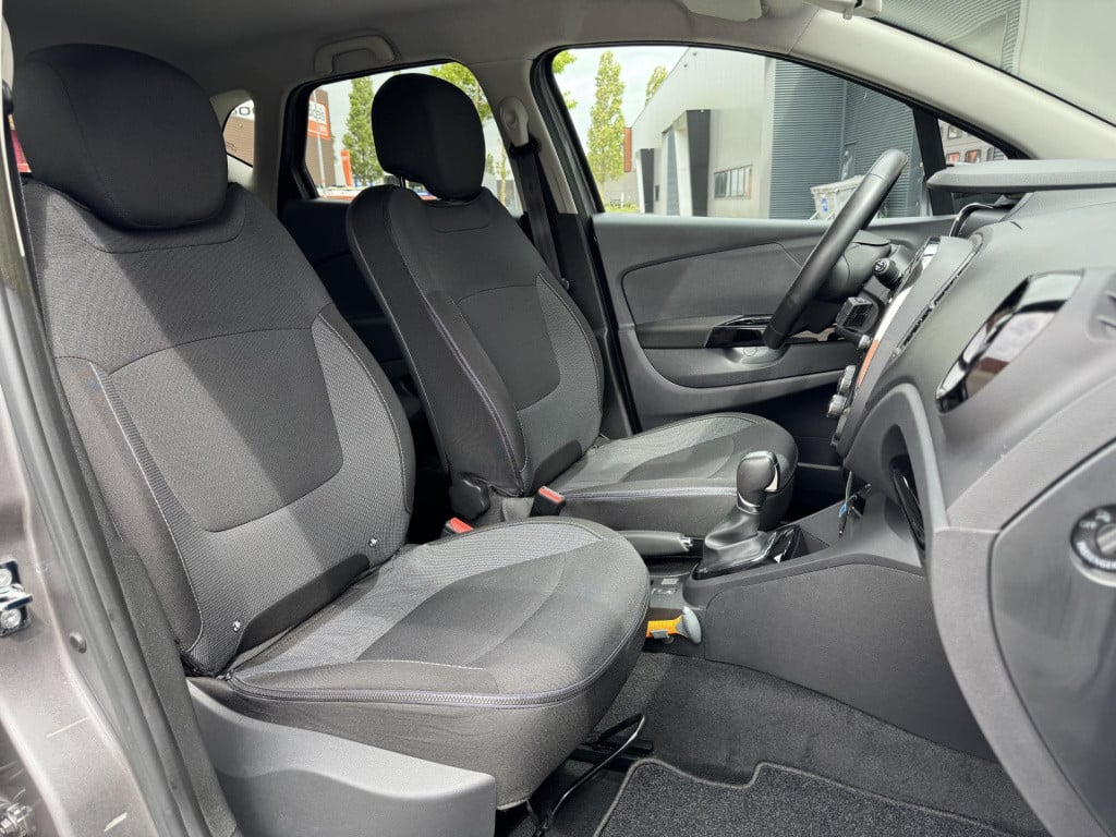 Renault Captur 1.2 tce dynamique city pack automaat | navigatie | camera | 