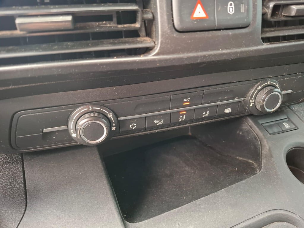 Opel Combo 1.6d l1h1 edition airco / cruise controle / navi / imperial / tr