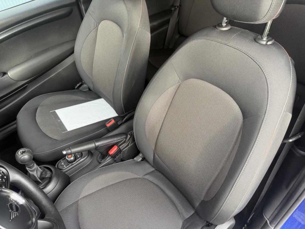 Mini Cooper mini 1.5i 136pk chili 3-drs