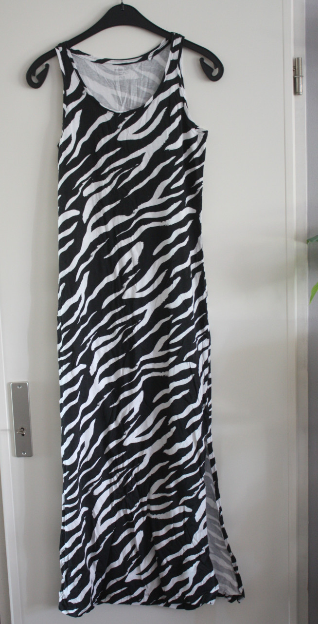 Lange jurk zebra print maat 36