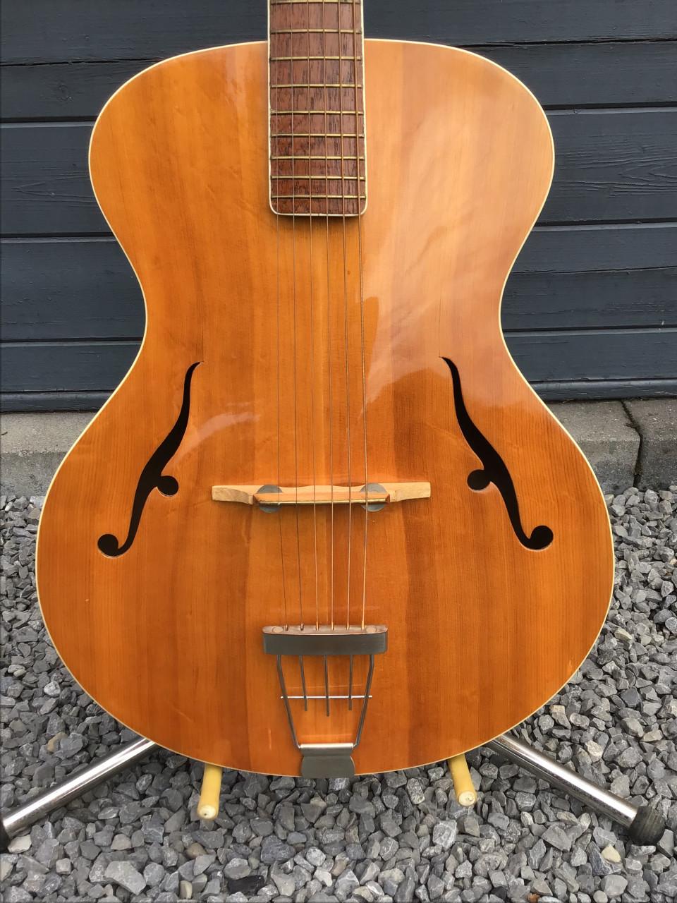 Gitaar Linkshandige Archtop