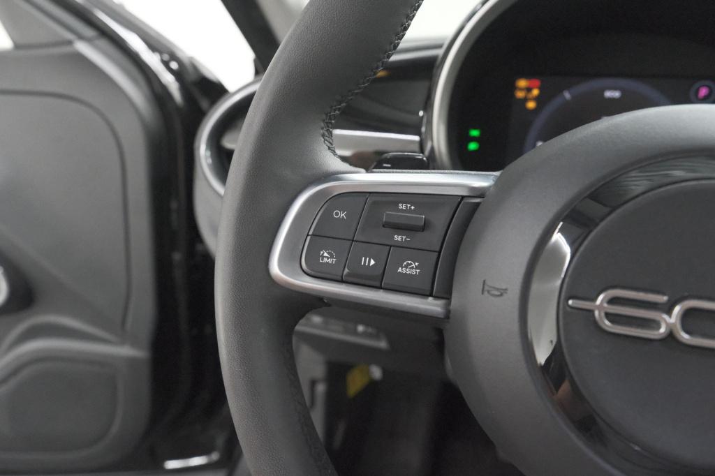 Fiat 600 1.2 hybrid 110 urban | camera | dodehoekdetectie | keyless | apple