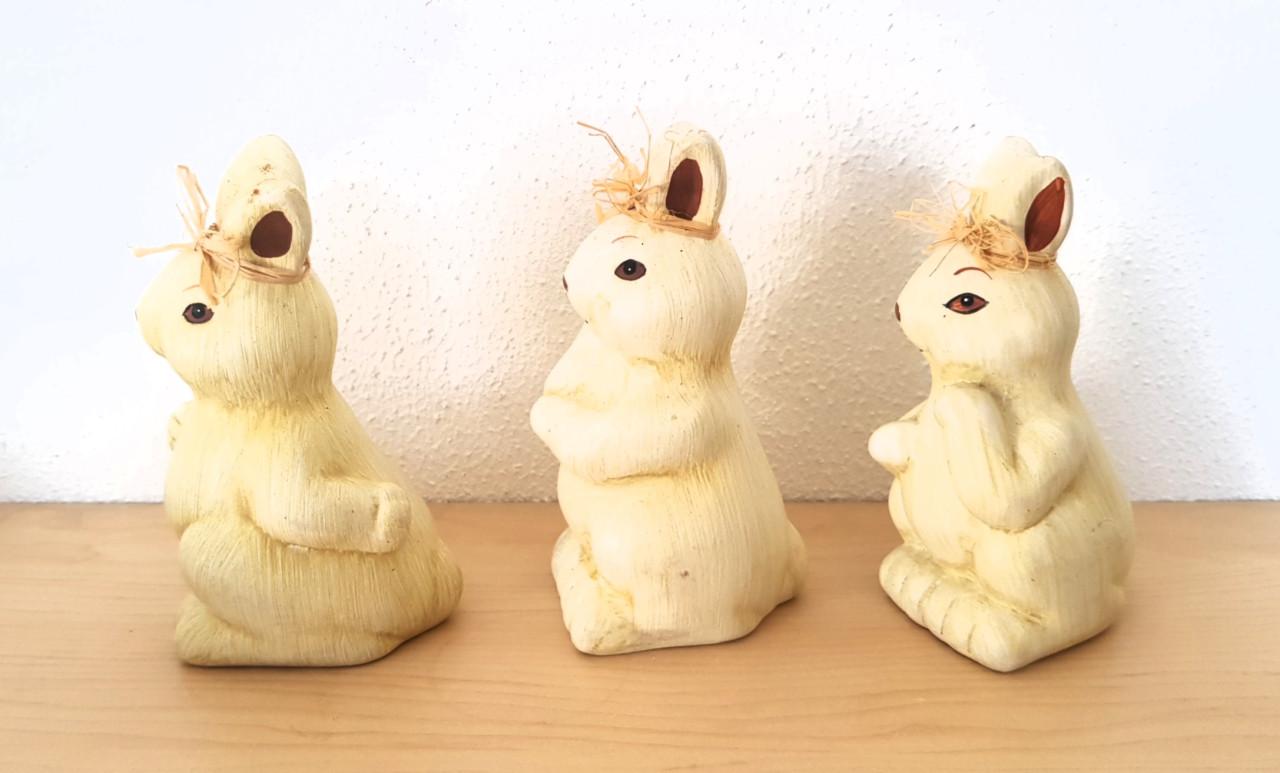3 schattige vintage paashaasjes van steen, 12 cm hoog