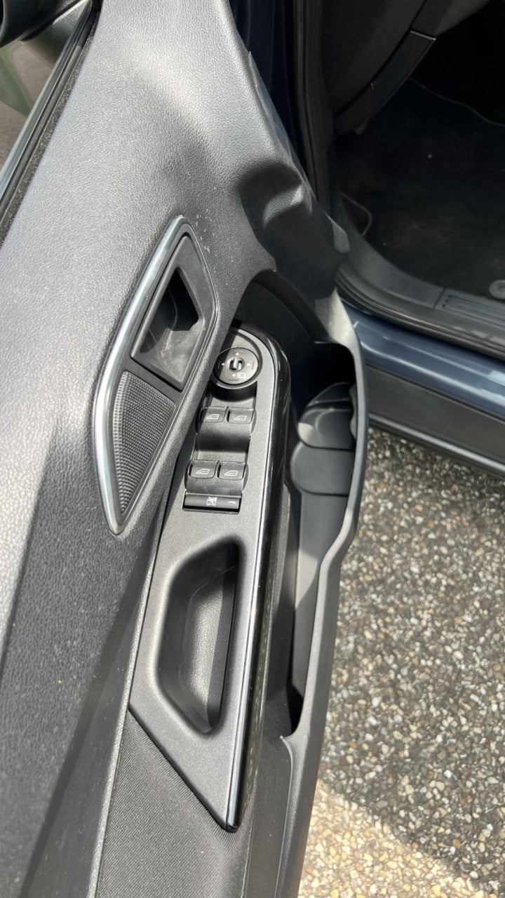 Ford B-max 1.0 ecoboost titanium