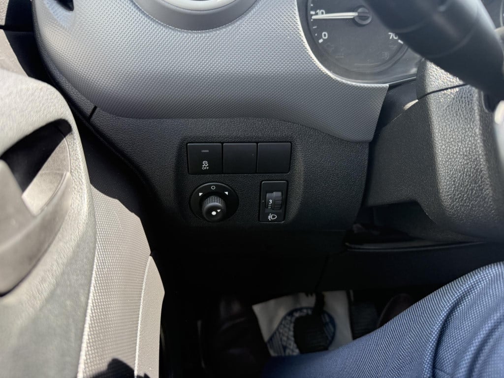 Citroen Berlingo 1.6 bluehdi 75 club | cruise control | trekhaak | a/c