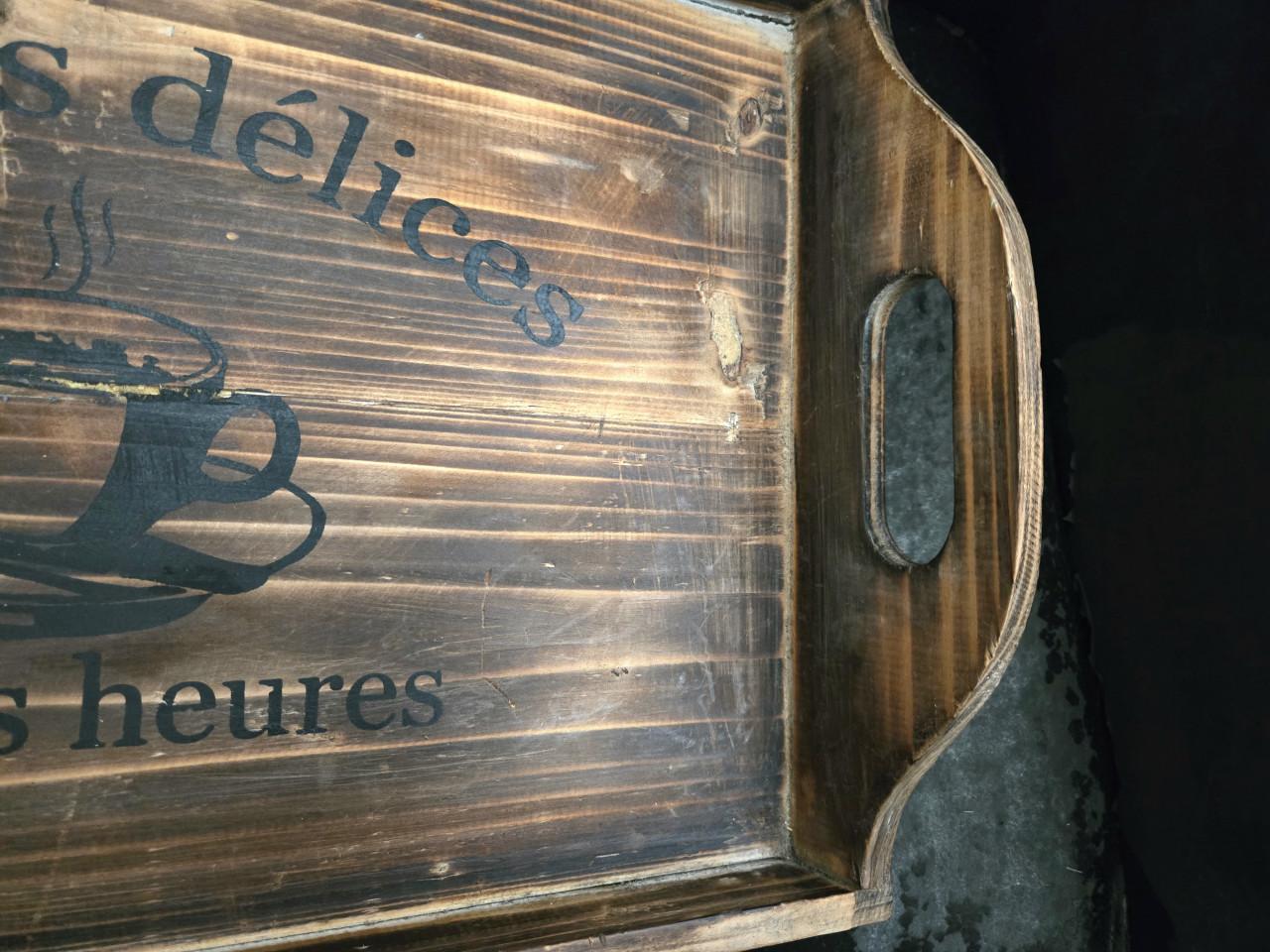 Houten serveerblad met een rustieke uitstraling,L46xB32xH7cm