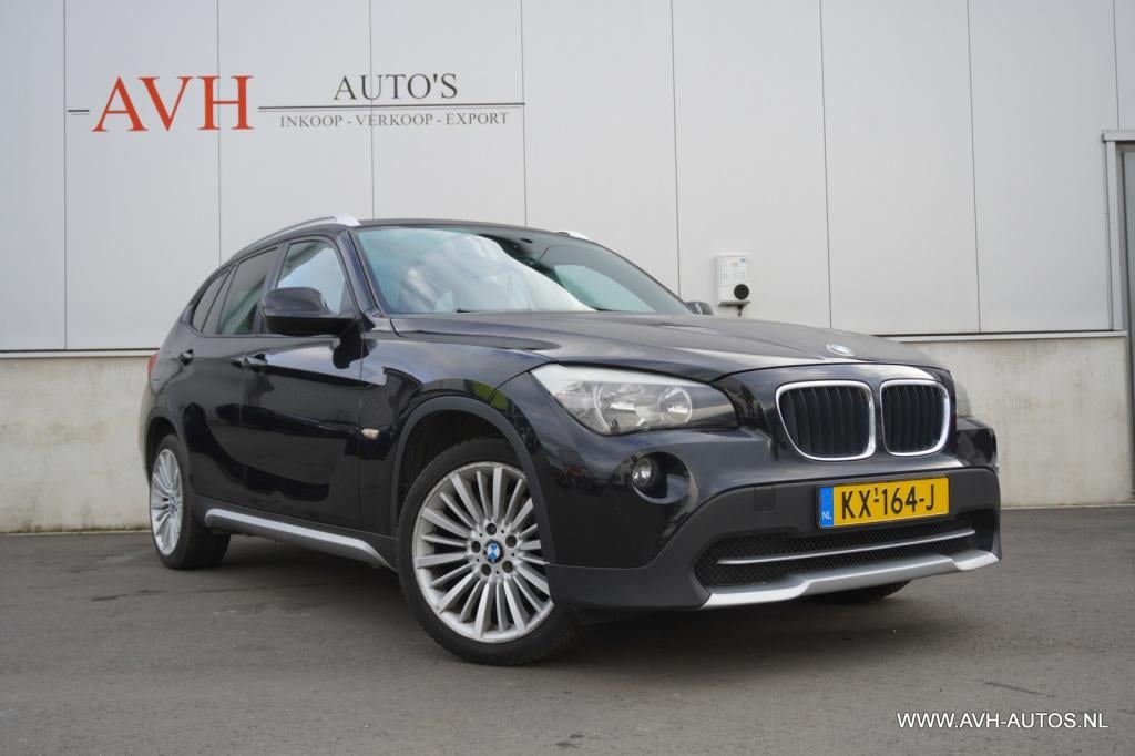 BMW X1 sdrive18d executive