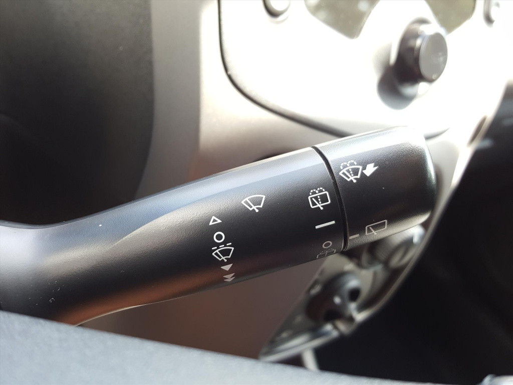 Peugeot 108 1.0 e-vti 72pk 5d active airco | bt bellen & muziek streaming |