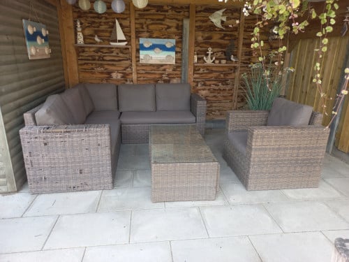 Loungeset, hoekbank, stoel en tafel