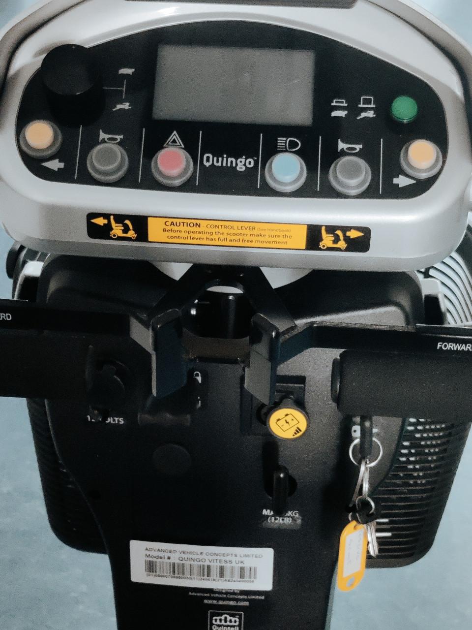 SCOOTMOBIEL TE KOOP  WEGENS VERHUIZING nieuw