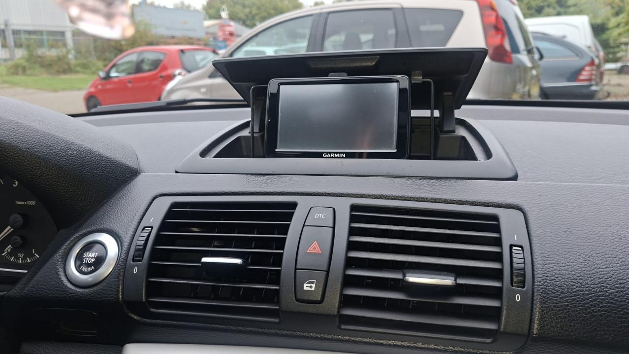 Bmw 1-Serie 118 business AUTOMAAT 5 drs bj:2008 airco 159.000km