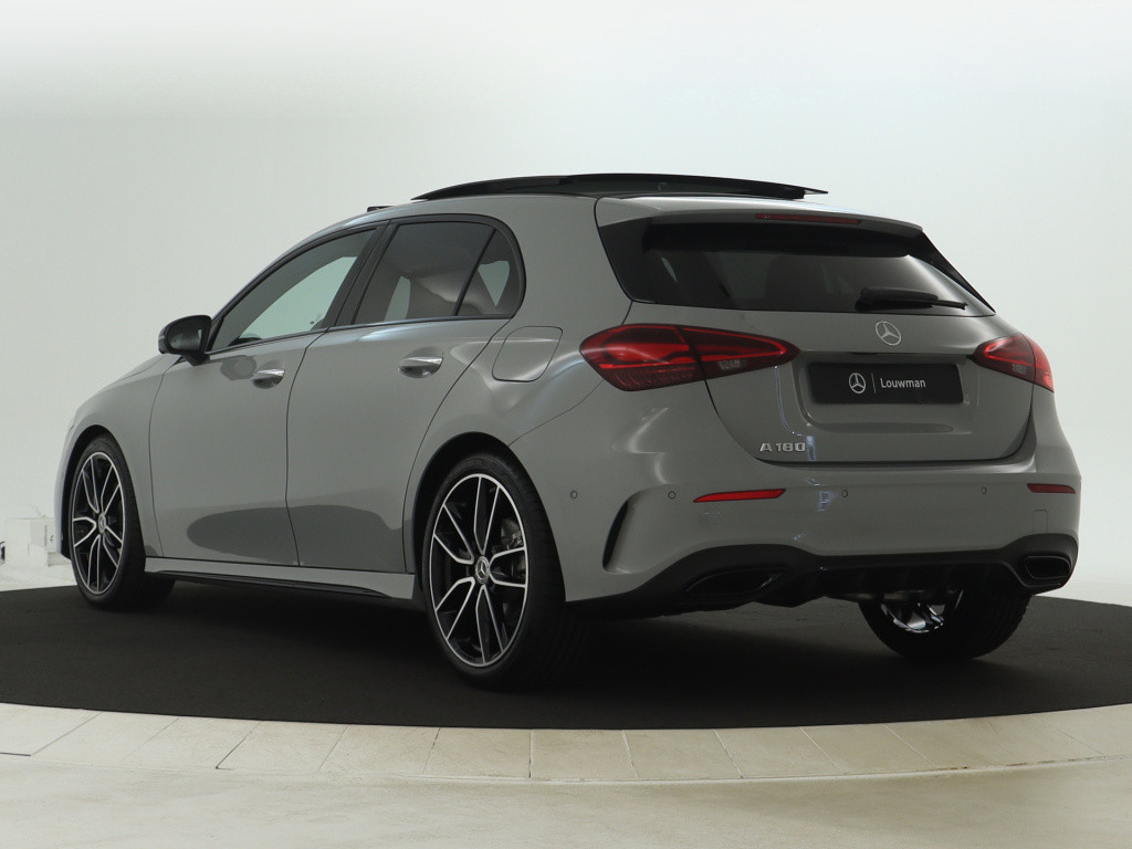 Mercedes-Benz A-Klasse 180 business solution amg | nightpakket | parkeerpak