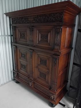 Te koop Eikenhouten Keeftkast