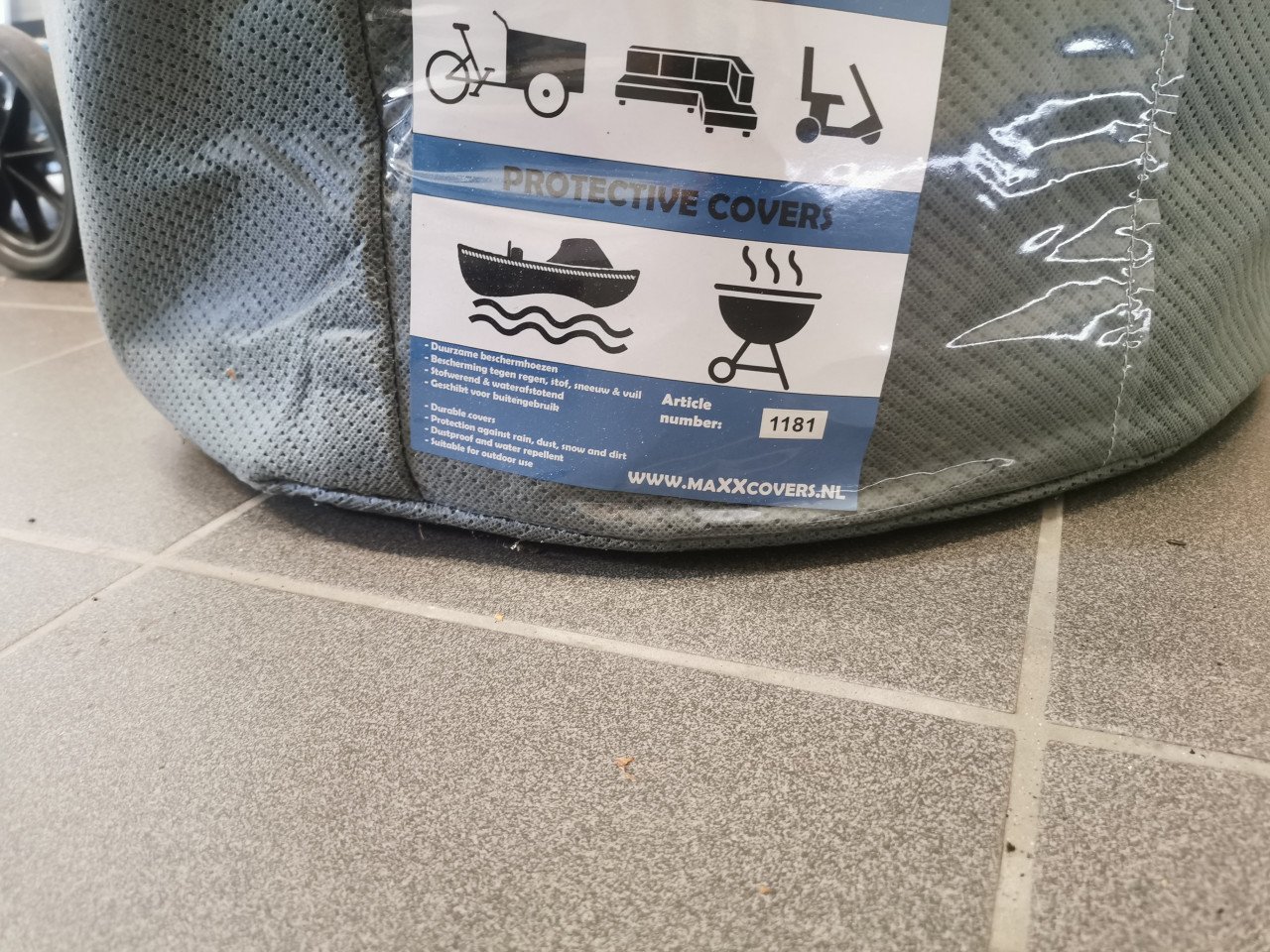 Beschermhoes caravan van het merk Maxxcovers