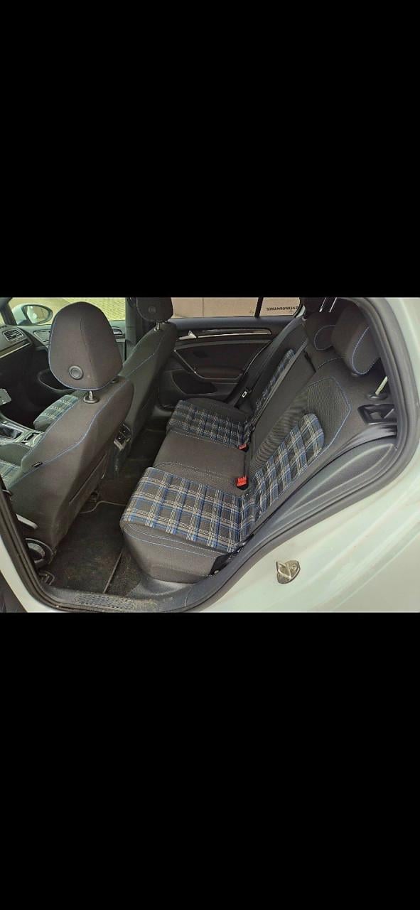 Hele nette golf 7 gte 2016 met nap!