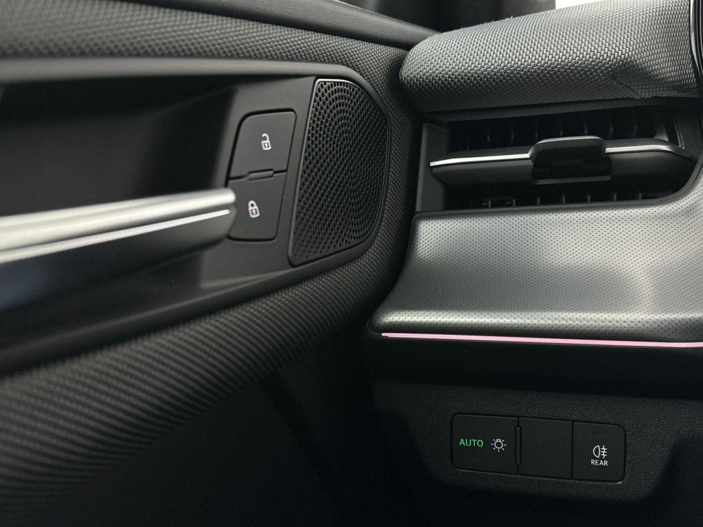 Audi Q3 s edition e-hybrid 272 pk suv l trekhaak