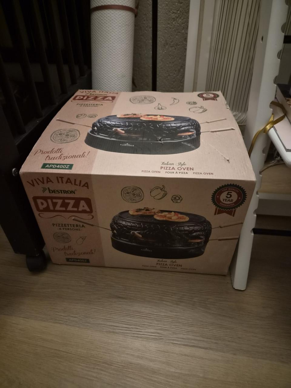 Pizza oven