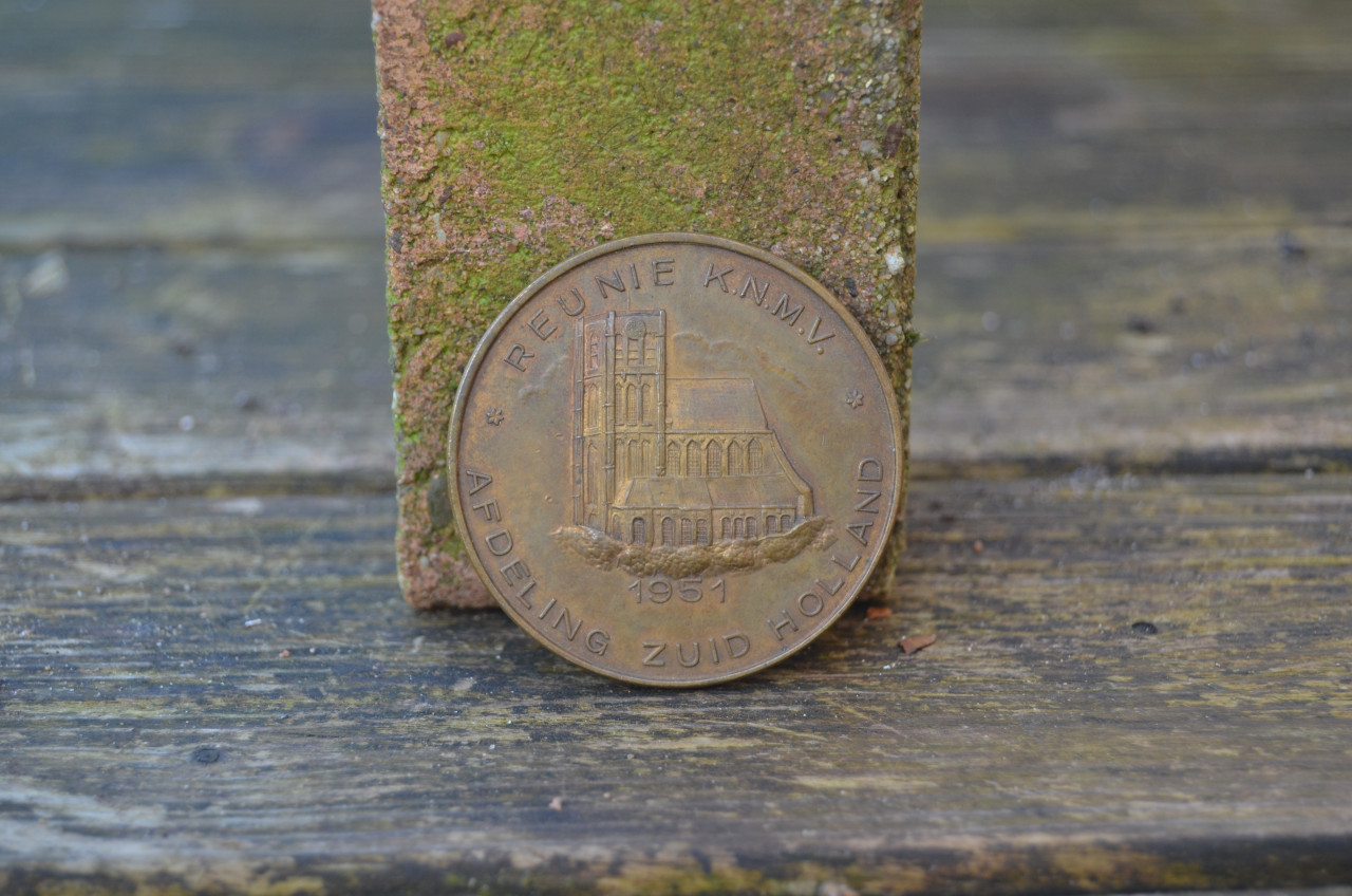 Bronzen penning Reunie KNMV 1951 de motorclub dus.