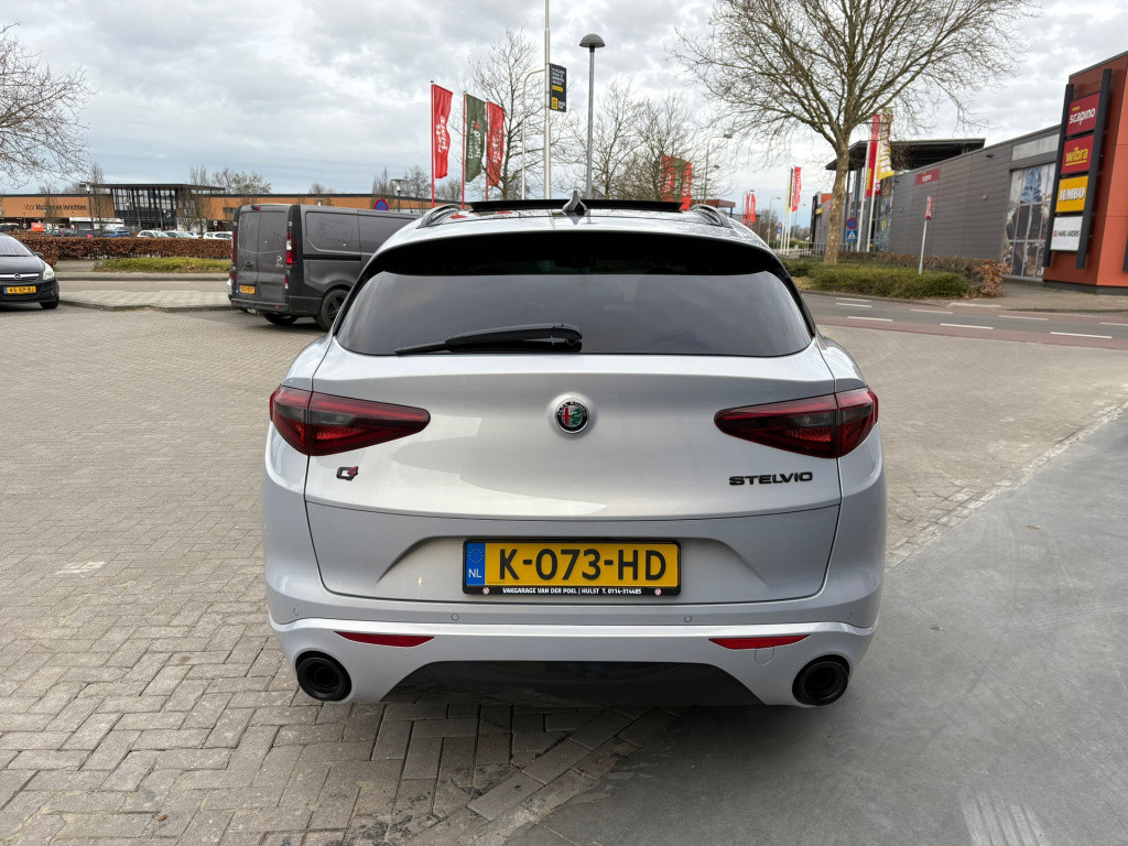 Alfa Romeo Stelvio 2.0 t awd veloce