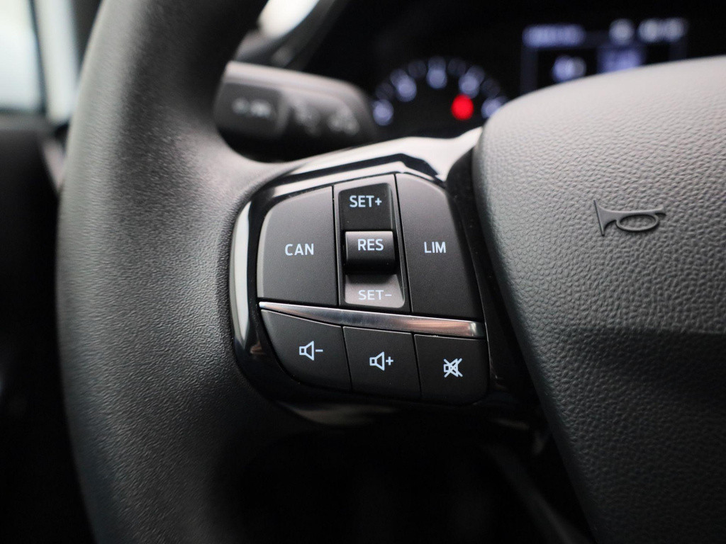 Ford Fiesta 1.1 trend ac | parkeersensoren | apple carplay | elek. spiegels
