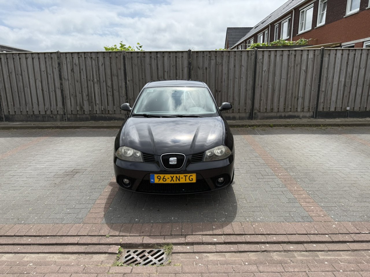 Seat Ibiza 1.6 77KW 5DRS 2007 Zwart