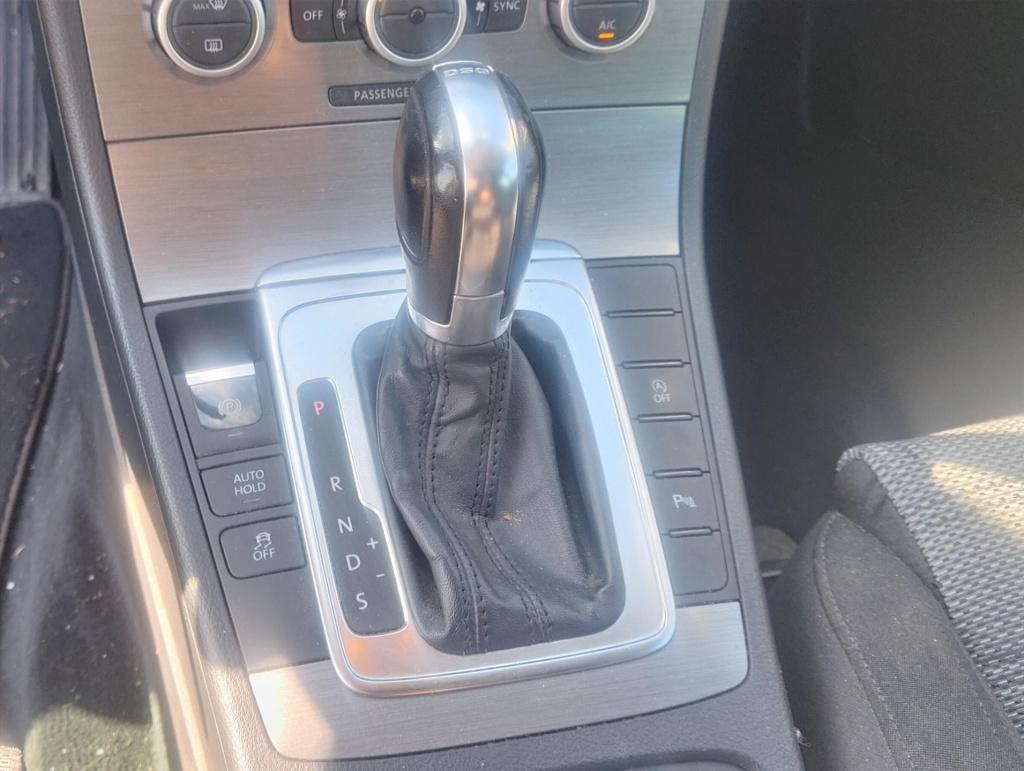 Volkswagen Passat 1.4 tsi 90kw variant dsg