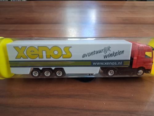 Model vrachtauto, nieuw in originele verpakking