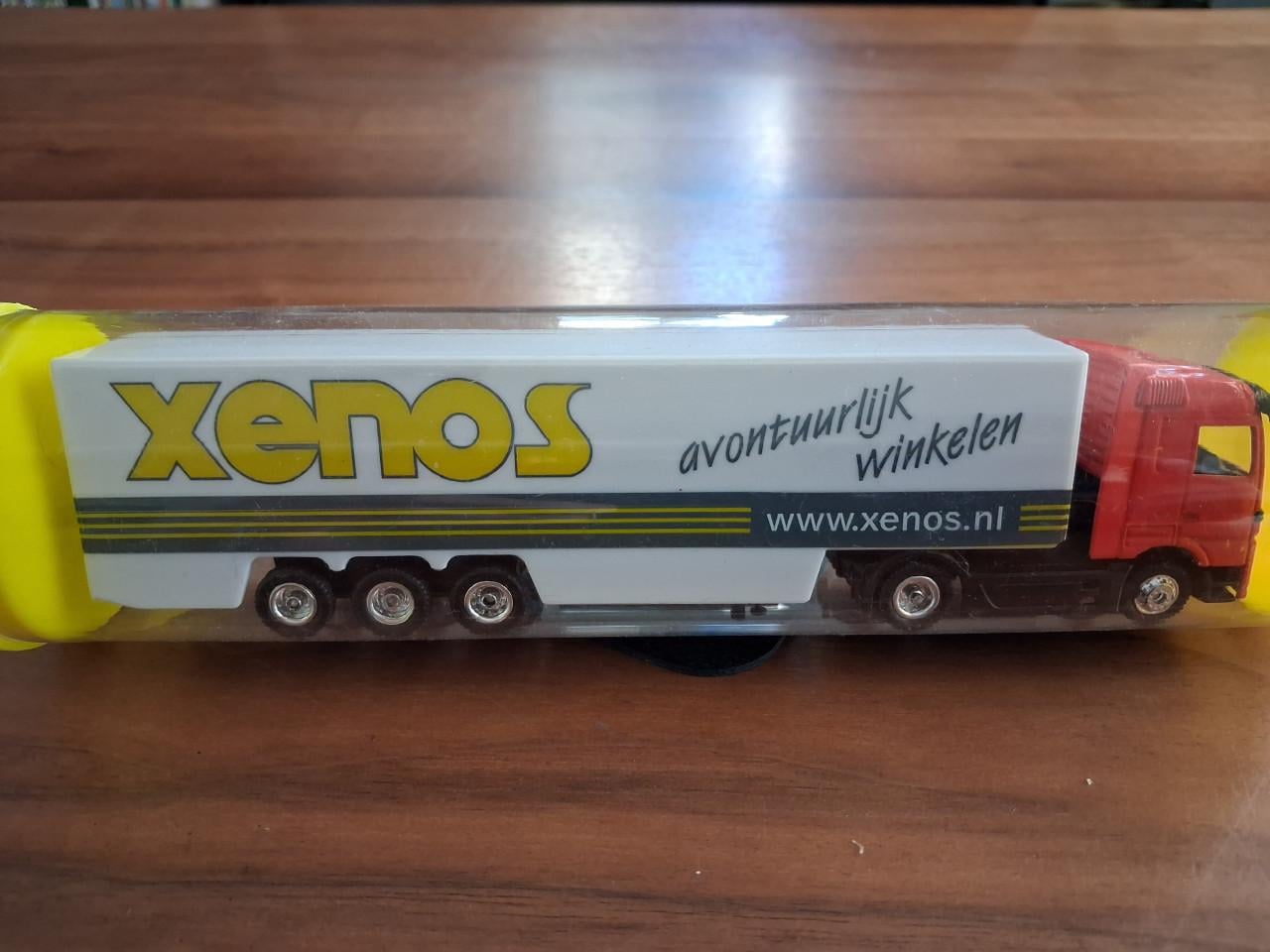 Model vrachtauto, nieuw in originele verpakking